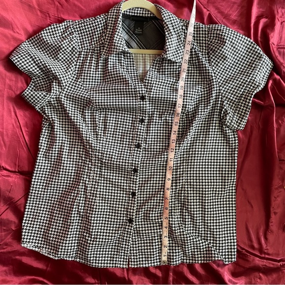 Puff sleeve houndstooth button up shirt - Picture 5 of 10